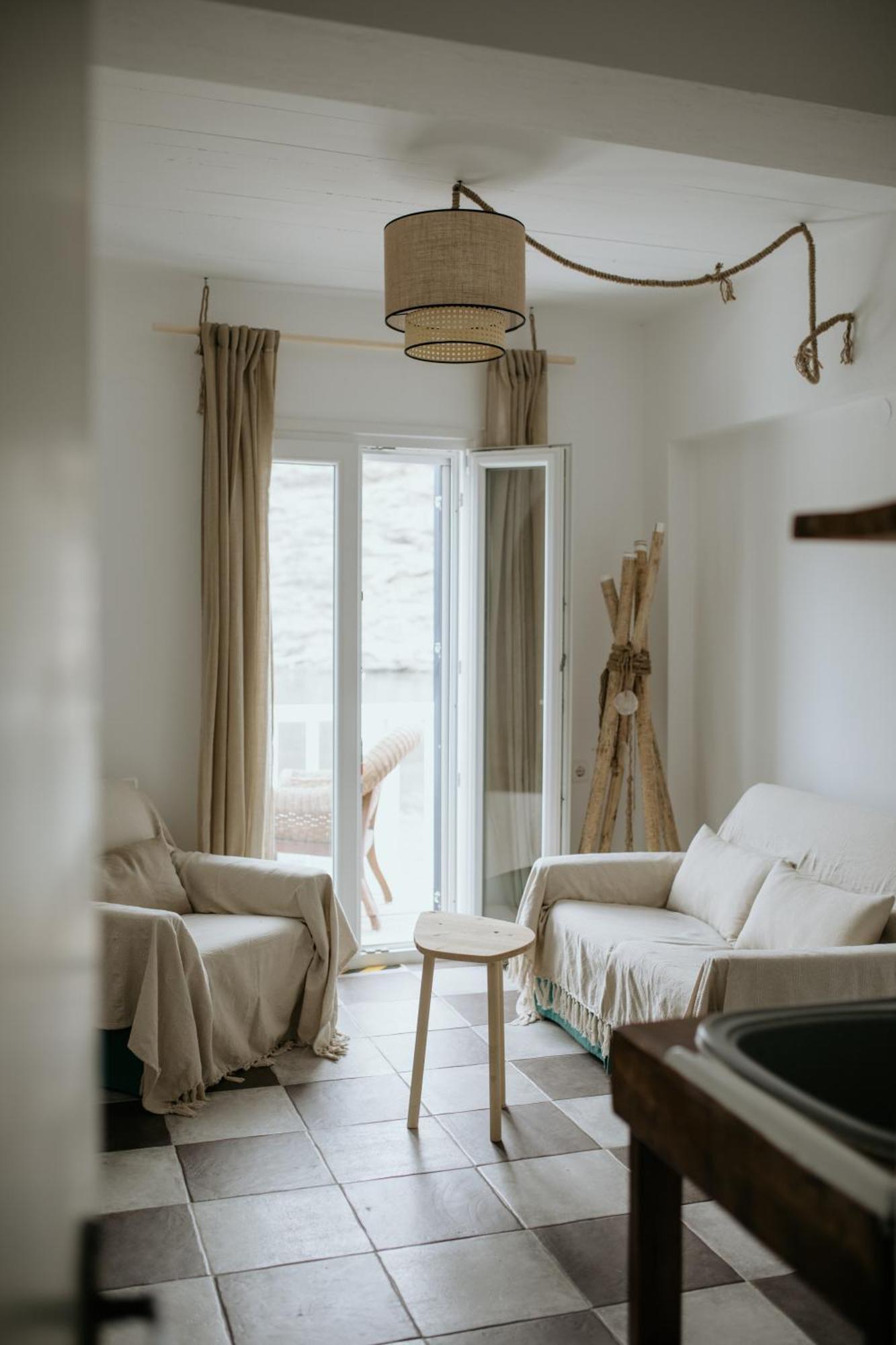 Yi & Thalassa Living By Khi Kythnos Luaran gambar