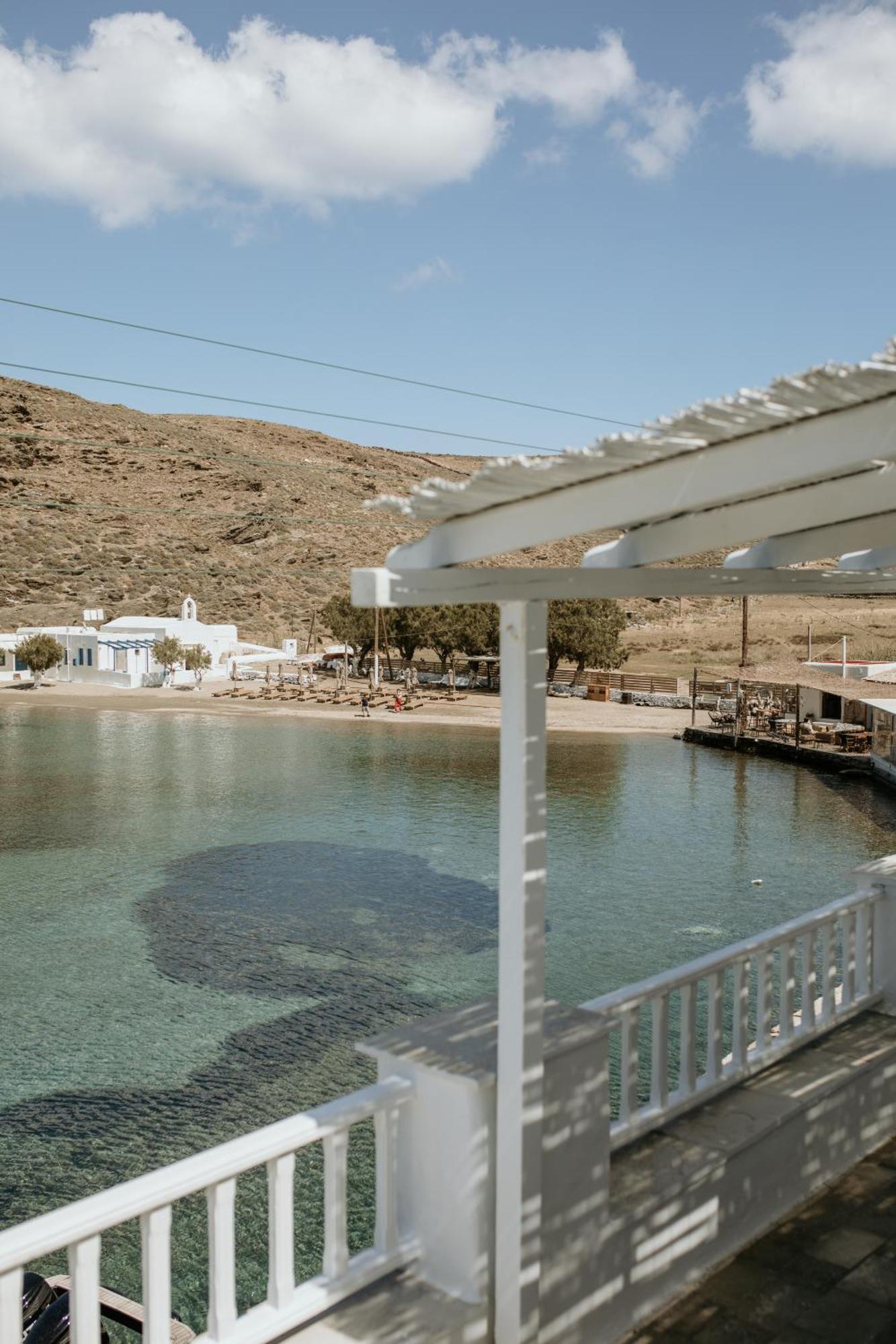 Yi & Thalassa Living By Khi Kythnos Luaran gambar